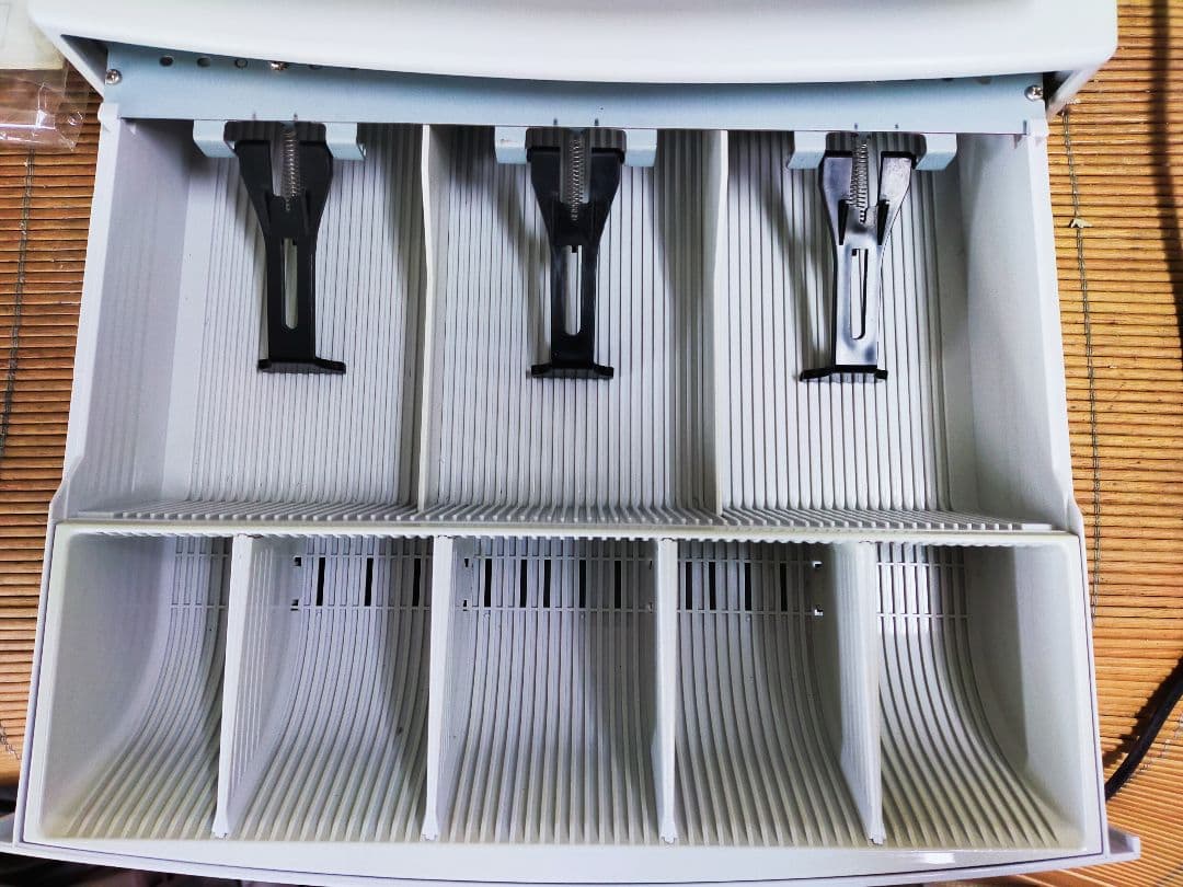 シャープレジスター　XE-A127　簡単便利特殊　送料込　855000