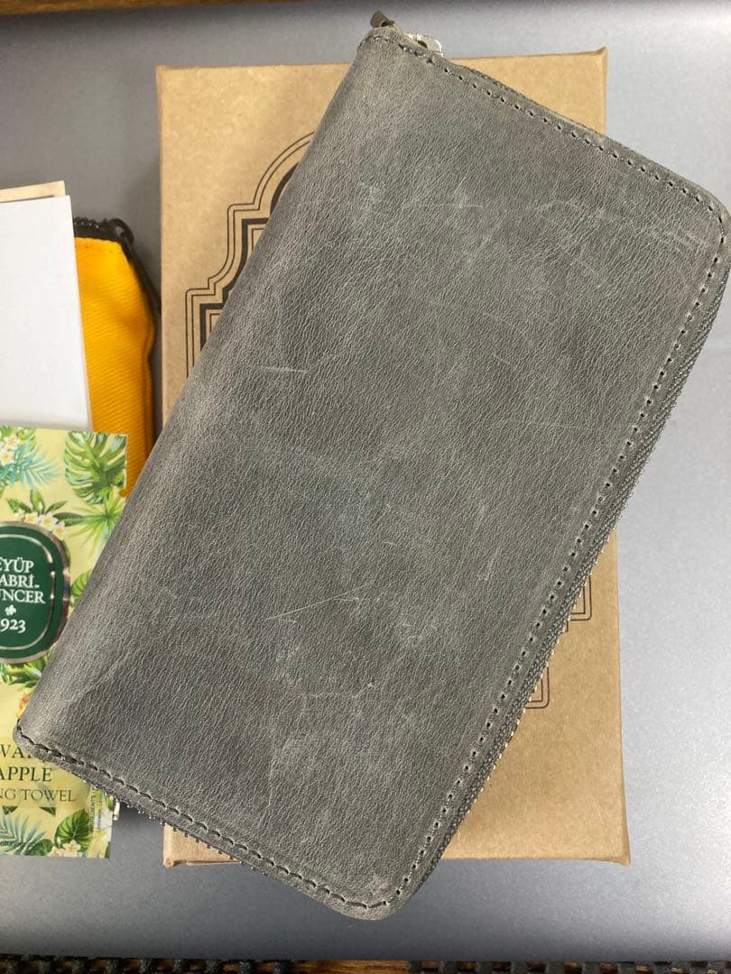 ガレンレザー zipペンケース 3スロット