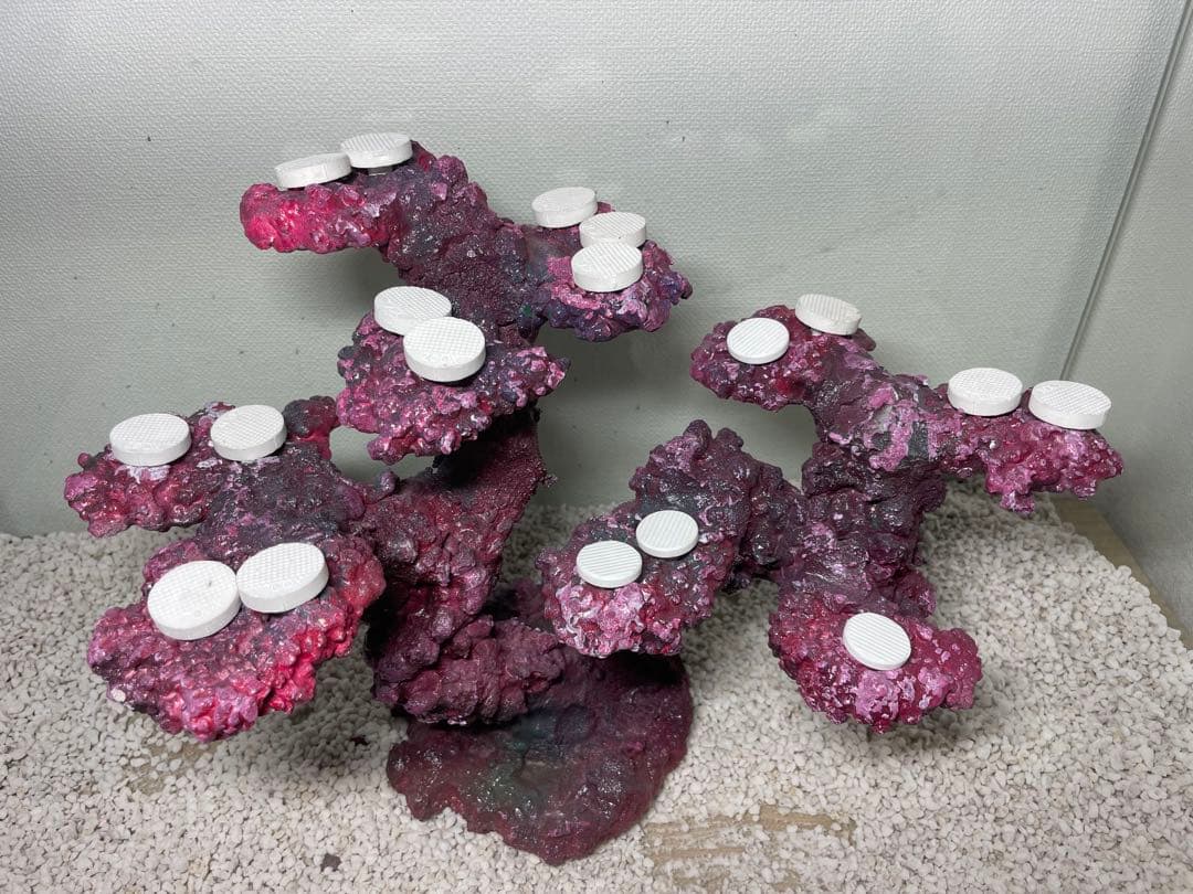 【送料無料】人工ライブロック　PHR24／18穴加工　アク抜き済み安心塗料使用