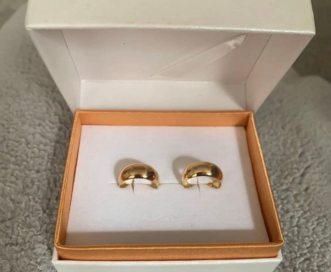 k18フープピアス