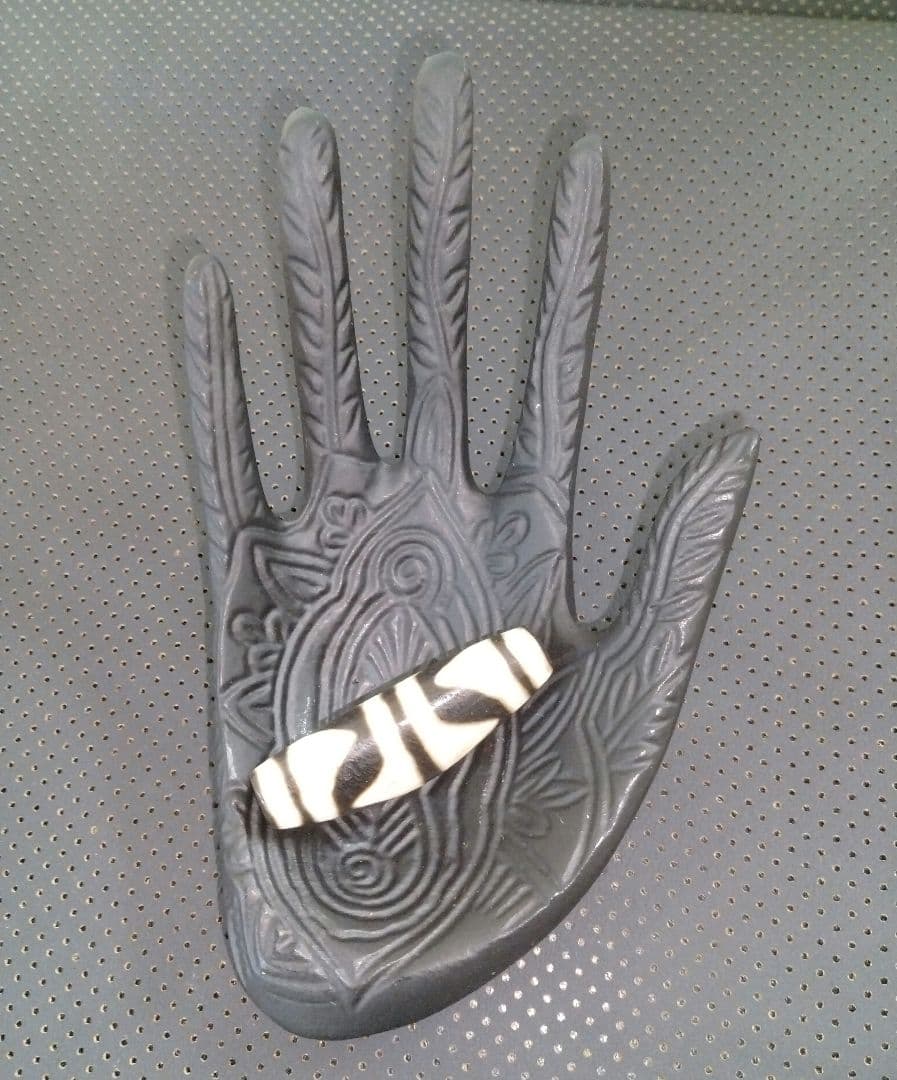 611天珠　湾月　双虎牙天珠　dzibeads！