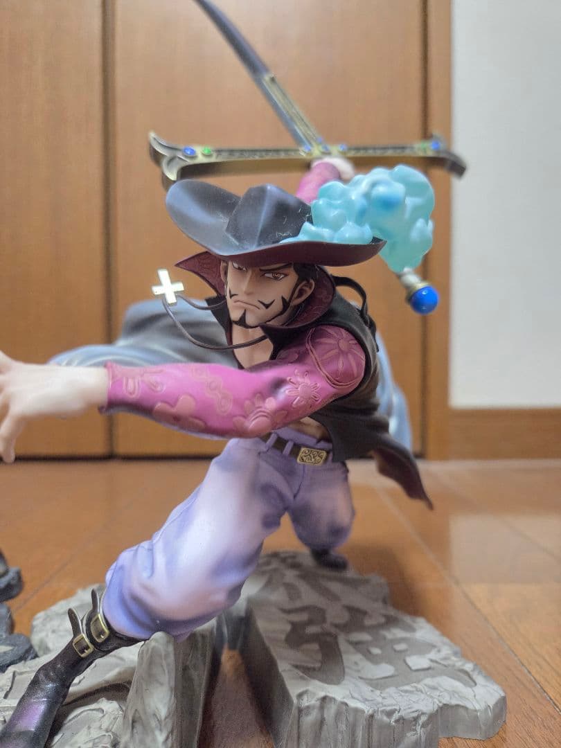 ワンピース ゾロとミホーク フィギュア　箱無し　呪術廻戦他アニメグッズおまけ