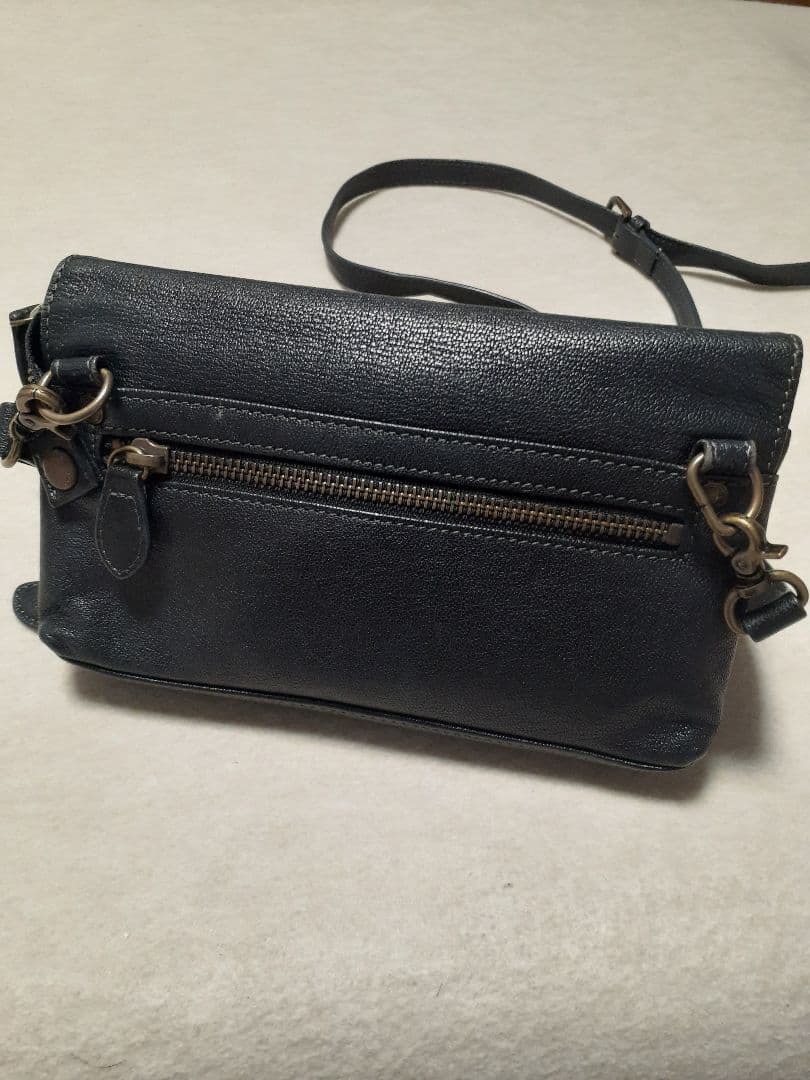 Dakotaお財布ポシェット