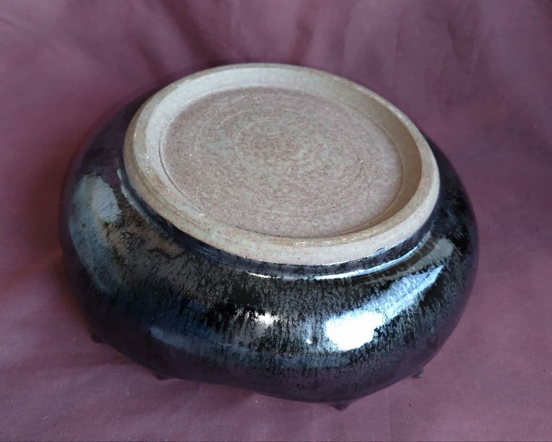 天目釉縁花弁鉢 (未使用 新品同様)