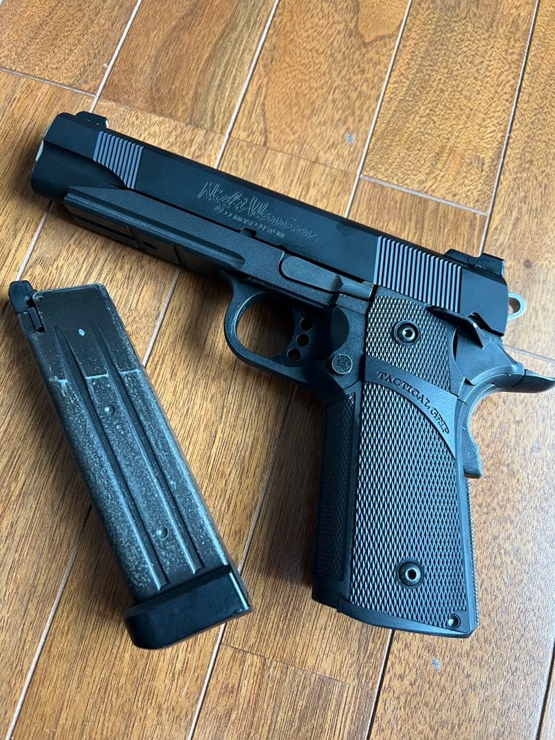 東京マルイ　ナイトウォーリア ハイキャパ ゴールドマッチ