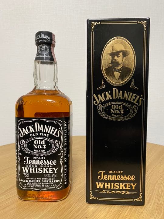 【旧ボトル】ジャックダニエル　ブラック （Old No.7）45%