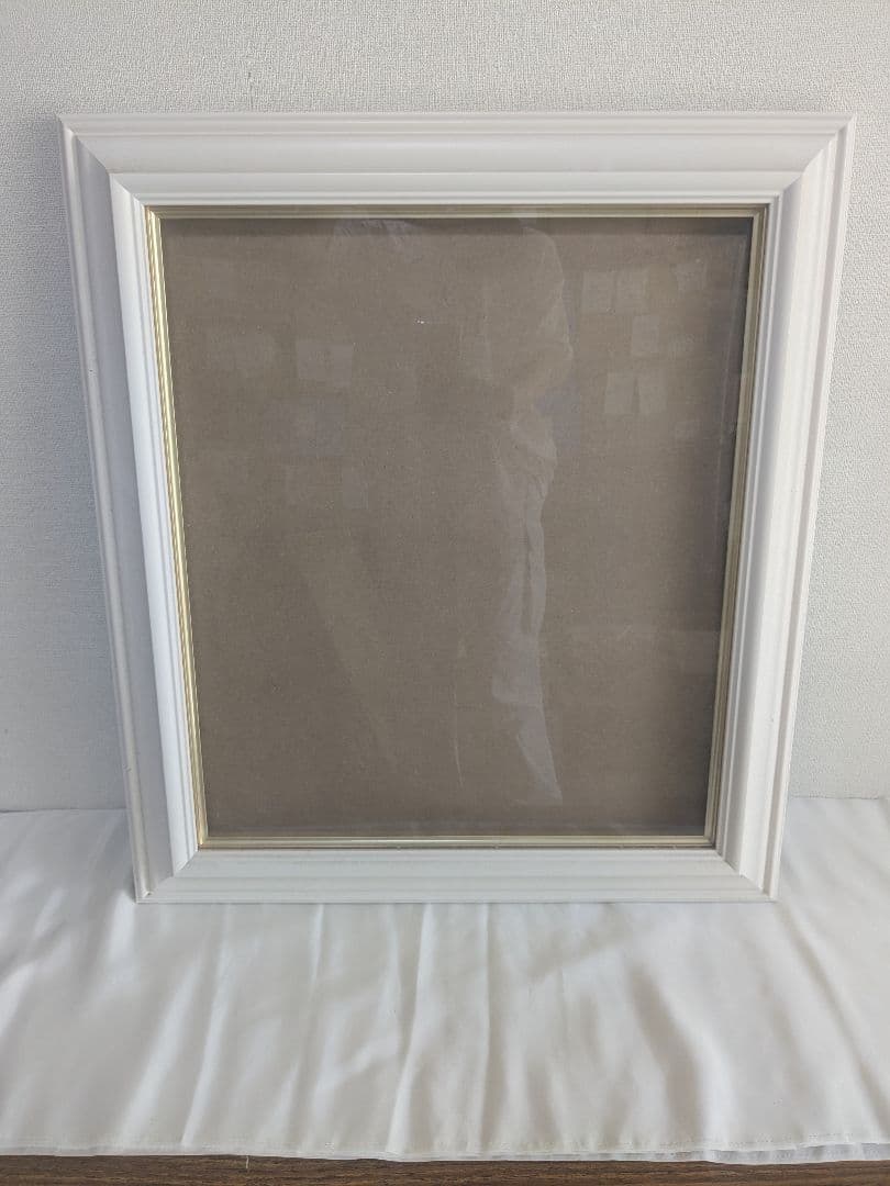 額縁 ホワイト F10 金縁 アクリル付き アンティーク ヴィンテージ