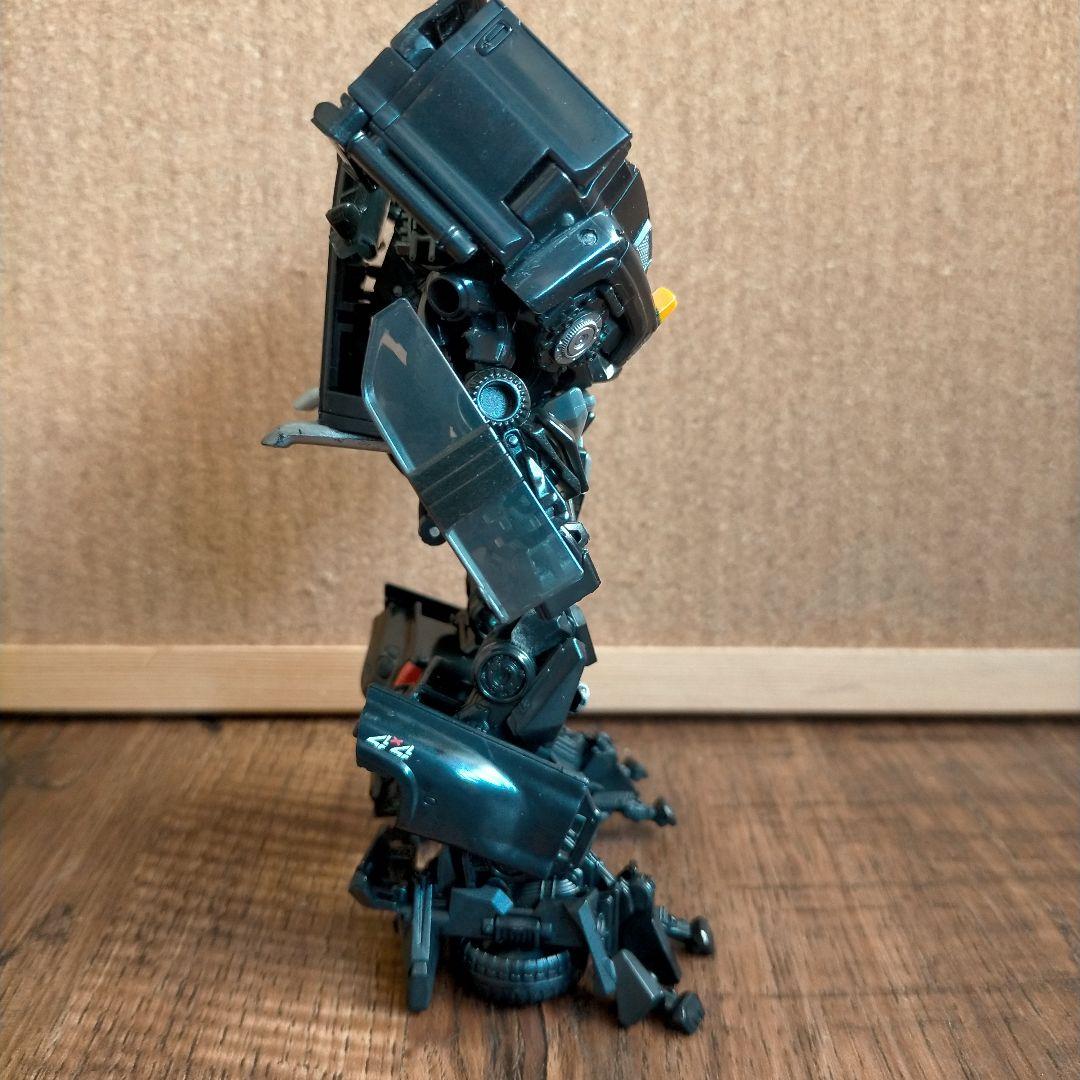 トランスフォーマー スタジオシリーズ SS-15 アイアンハイド