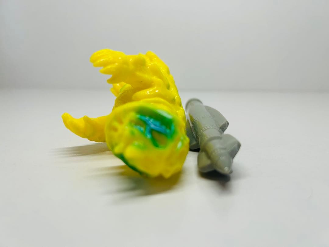 ベアモデル　シーボーズ　ロケット　ミサイル　ソフビ 黄色　怪獣　ウルトラマン