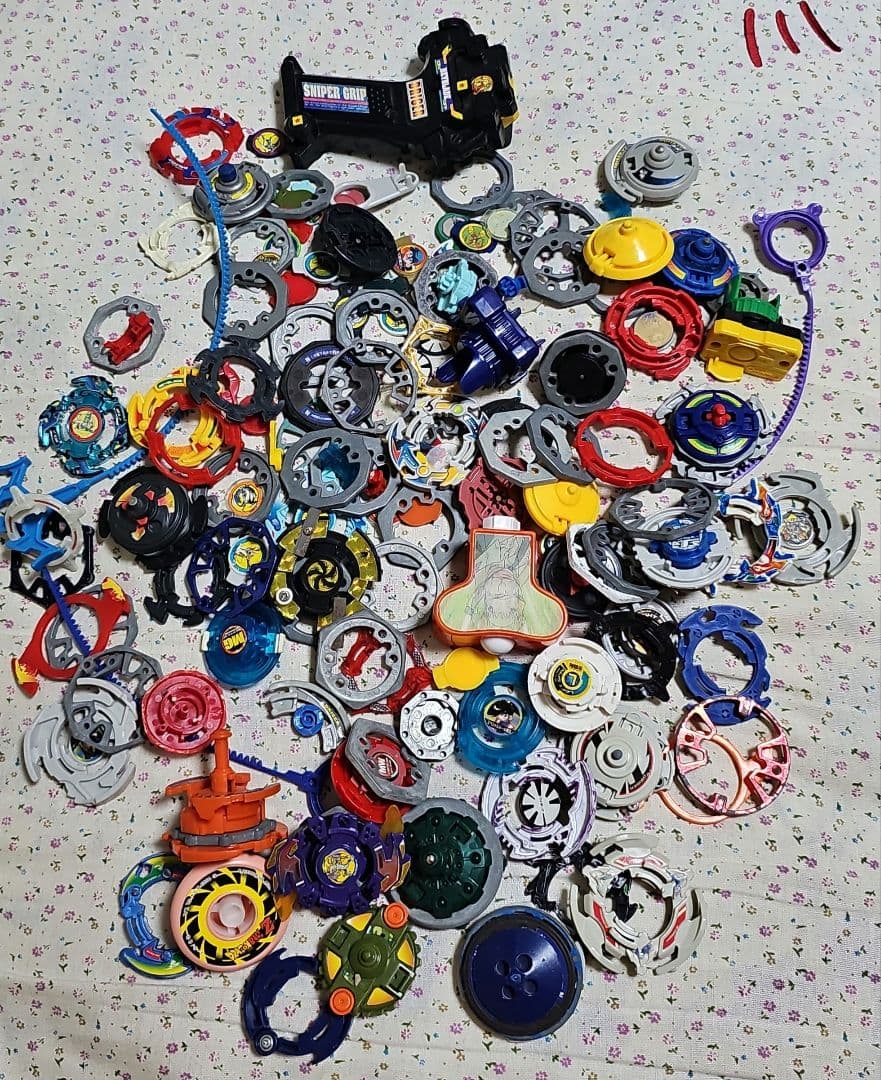 最終値下げ‼️爆転シュートベイブレード本体付属品等130点以上