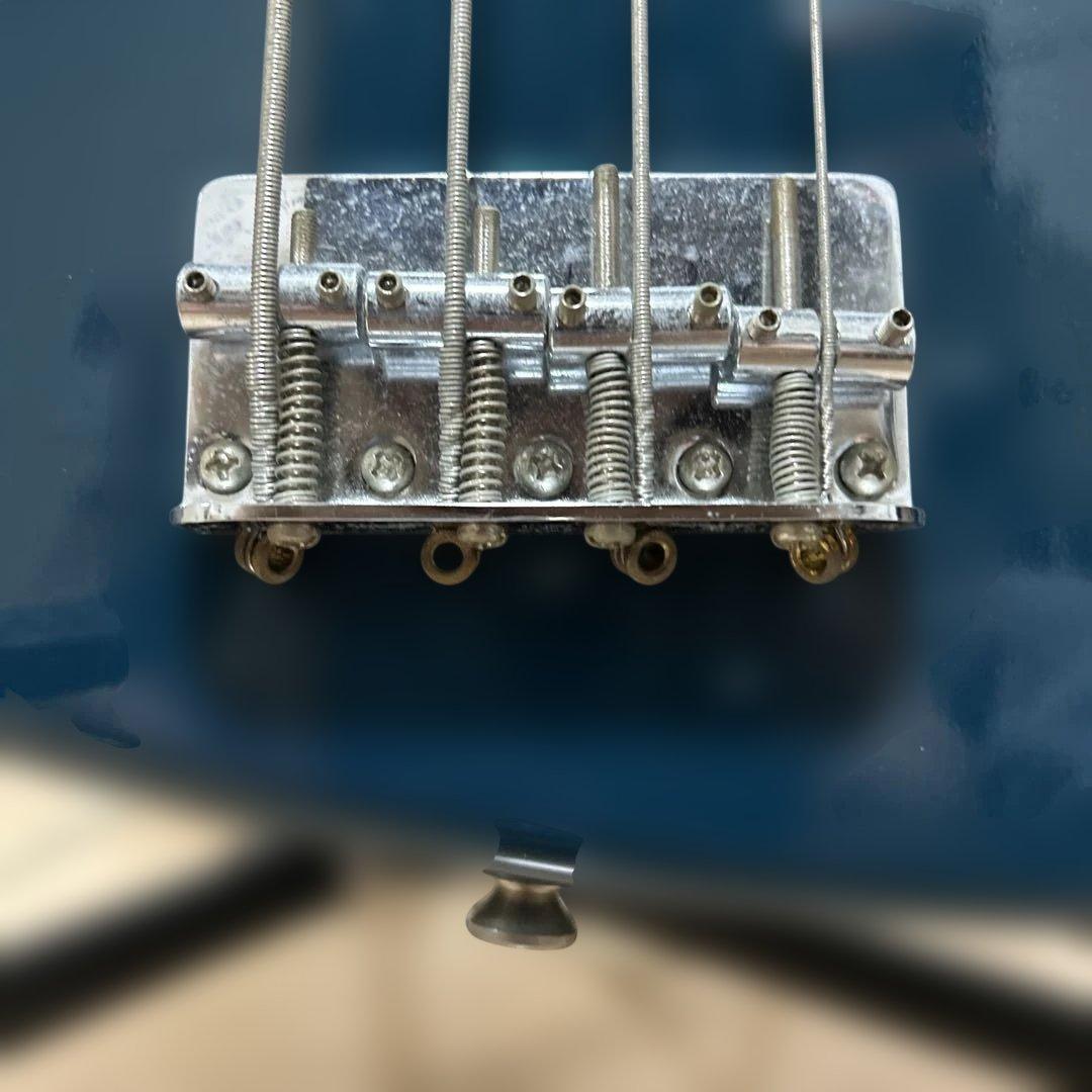 Brian by Bacchus BJB-380 JIRO エレキベース