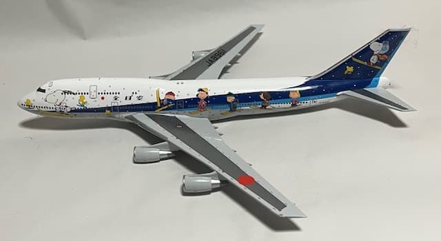 航空機・ヘリコプター ANA B747-400 JA8961 Snoopy