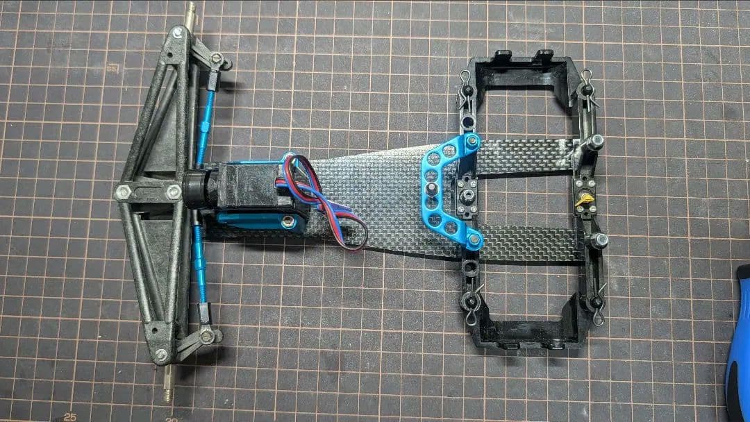 タミヤ F103 メインシャーシ パーツ付