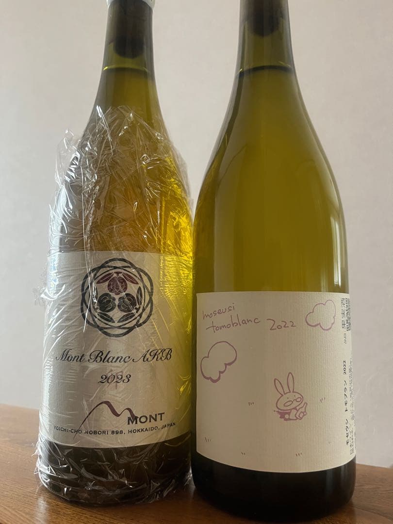 ワイン Mont Blanc 2023 & Tomo Blanc 2022