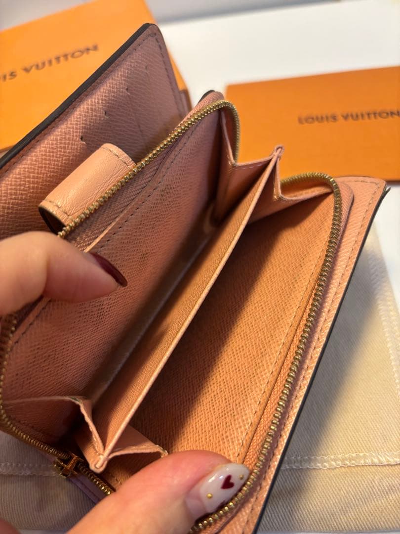 Louis Vuitton ポルトフォイユジュリエット　ダミエ