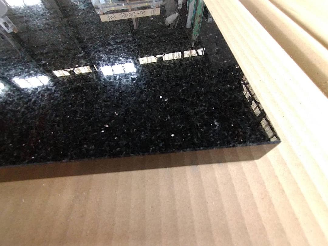 超最高級 天然黒御影石　オーディオボード●350×350×27●5面磨き　特価