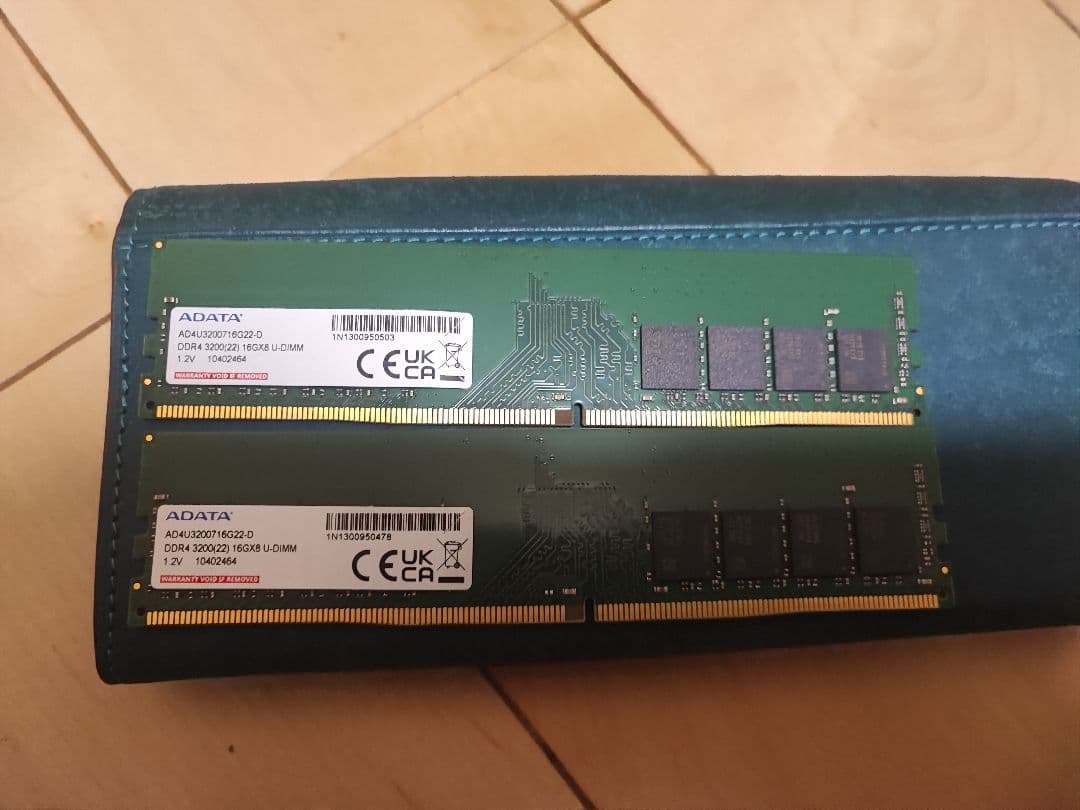 ADATA 16GB DDR4　3200MHz メモリx2 （32GB）