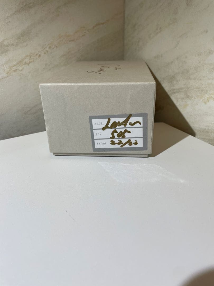 ギター VIRTUES Lander