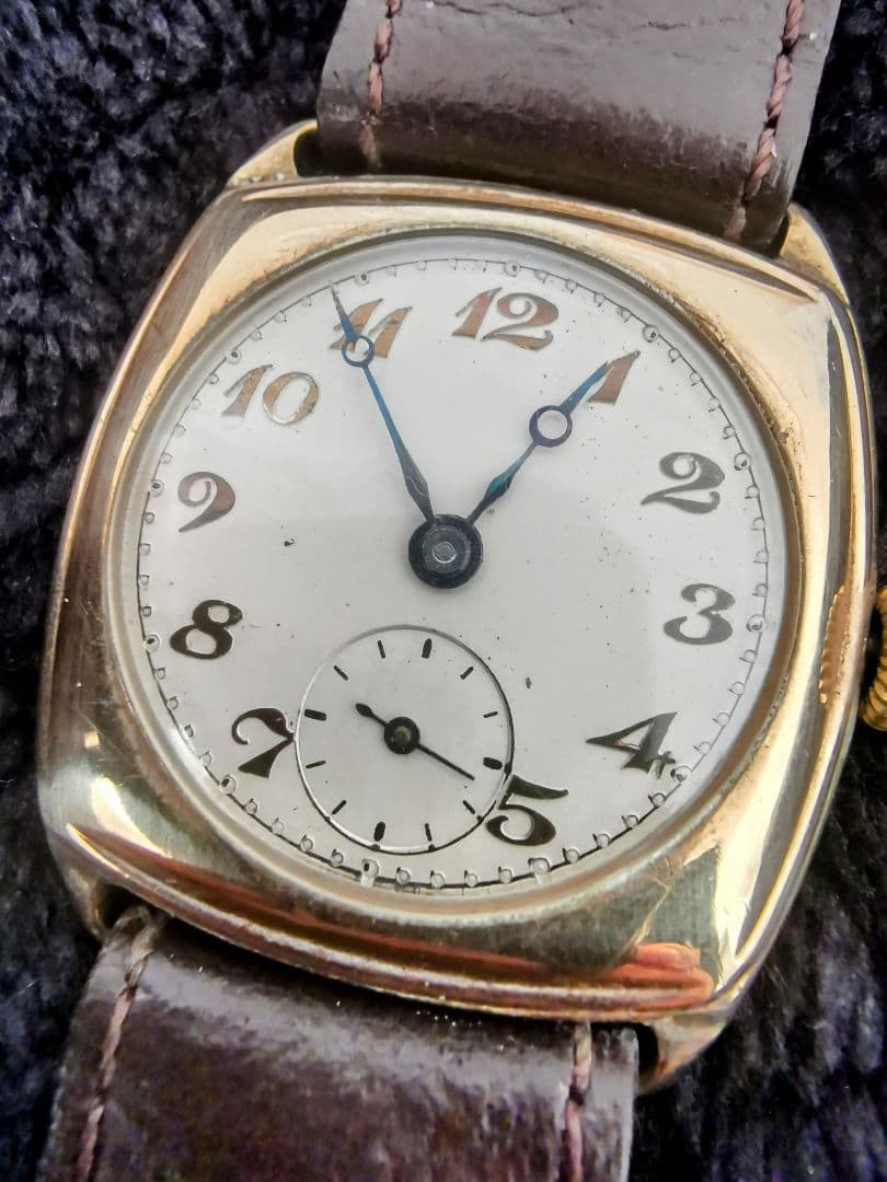 BUREN GRAND PRIX手巻き時計9k金無垢ケース1940s