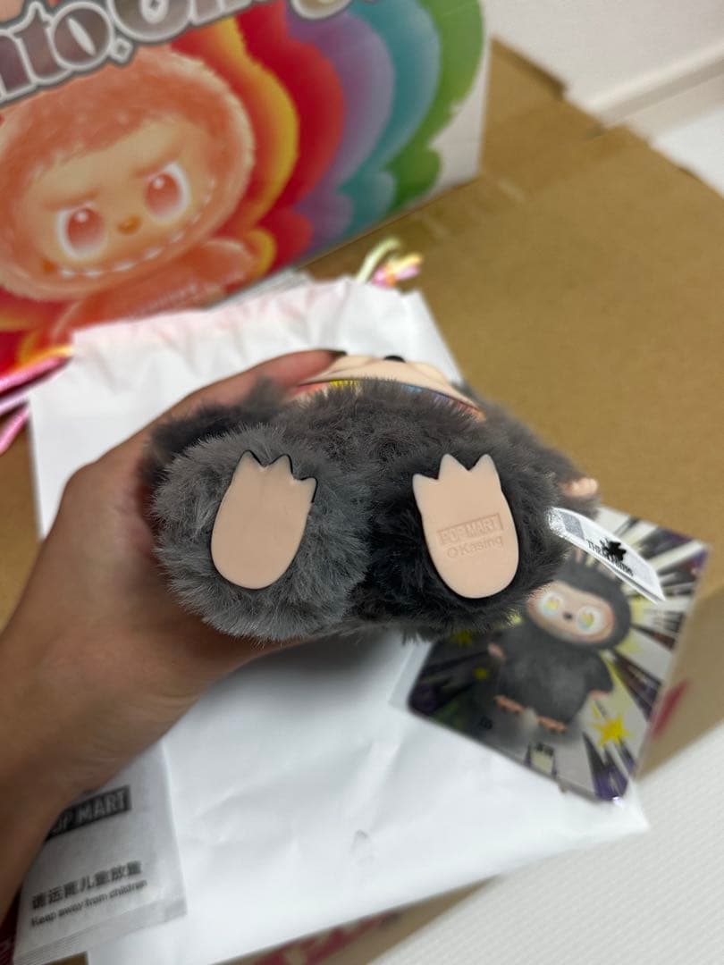 正規品　ラブブLabubu Big into Energy シークレット