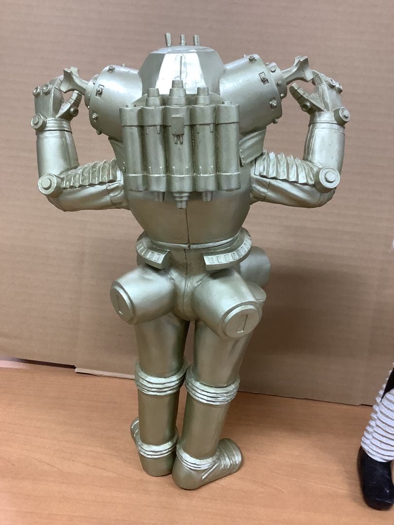 【非売品】ウルトラマンシリーズ ソフビ キングジョー　ゼットン