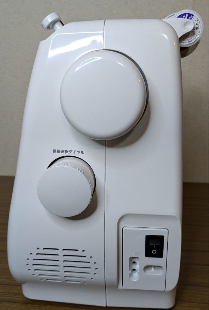 フットコン、大型テーブル付属☆ 662型『ES-12』☆コンパクトミシン傑作機