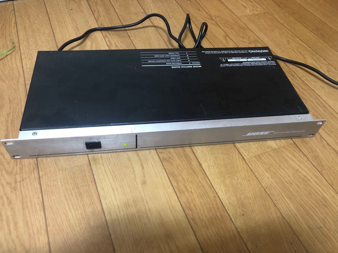 Bose 802オーディオ機器ラックマウント