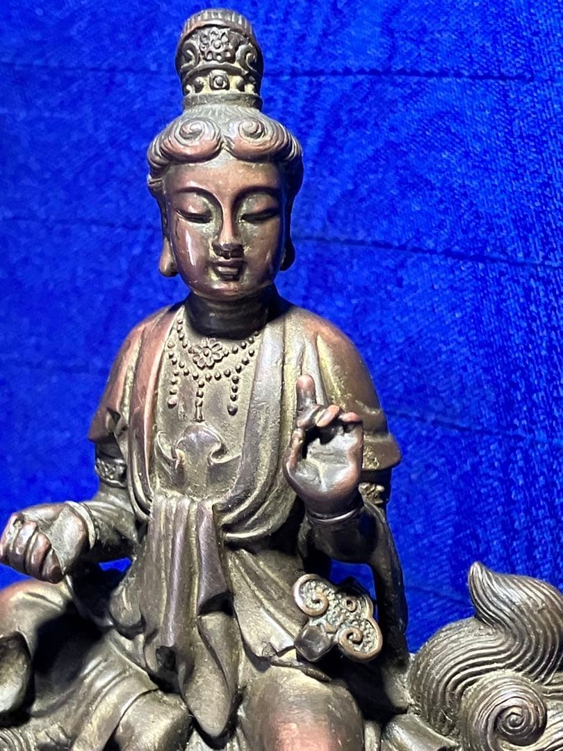 観音様　獅子　銅　真鍮　観音菩薩　仏像