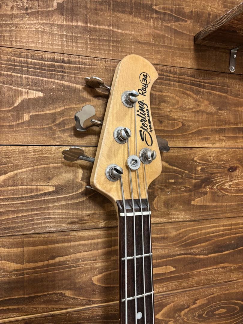 Sterling by Music Man RAY34 ベース