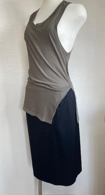 最終価格 未使用 ALEXANDER McQUEENマックイーン 黒スカート40