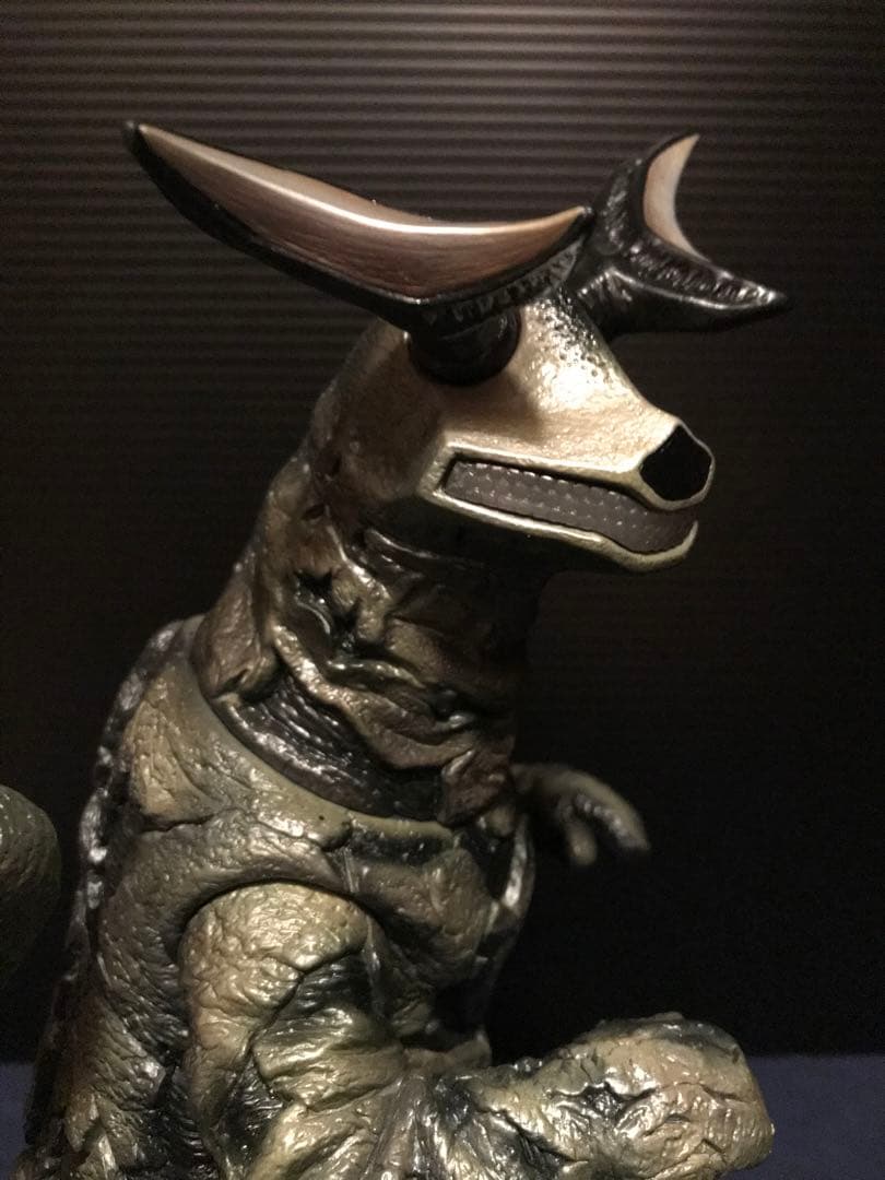 2009年 スーフェス限定 !フューチャーモデルズ 楳図版エレキング フィギュア