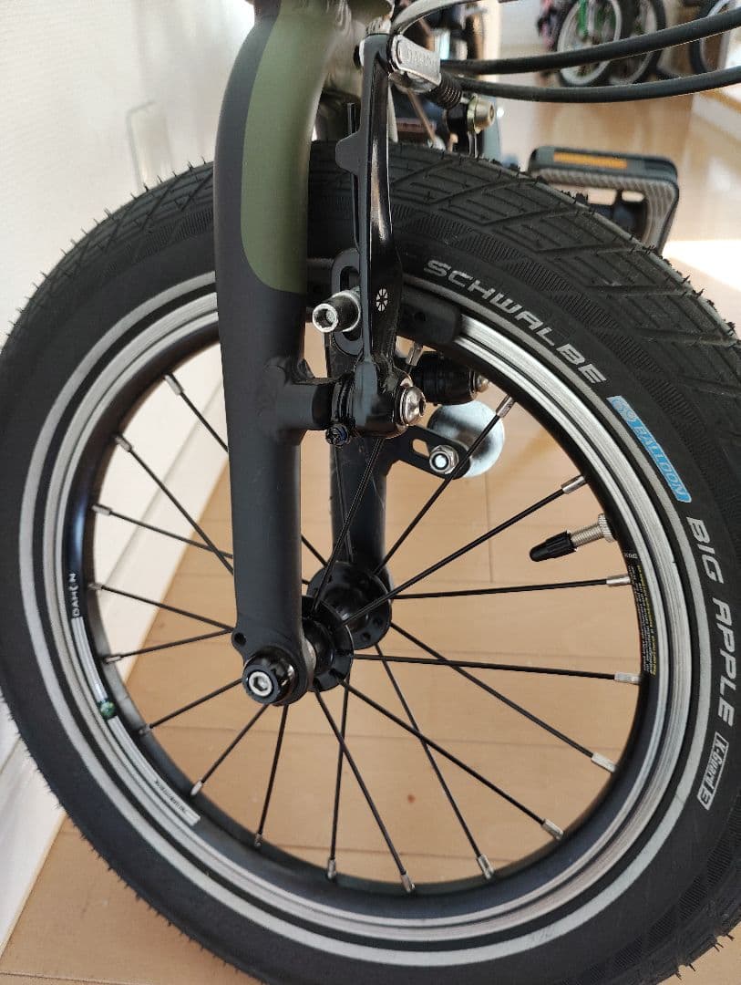 チ*イ様 DAHON K3 2023 限定色アーミーグリーン