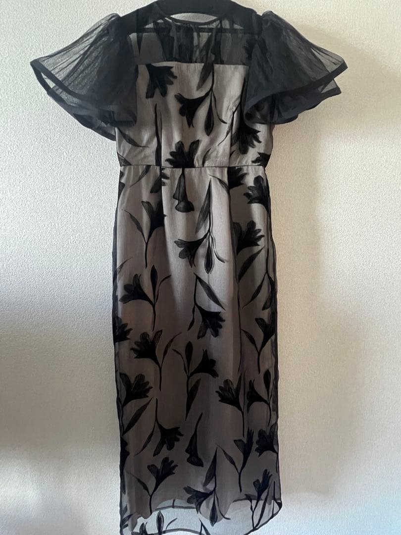 スーツ・フォーマル・ドレス Circurar sleeve flower dress