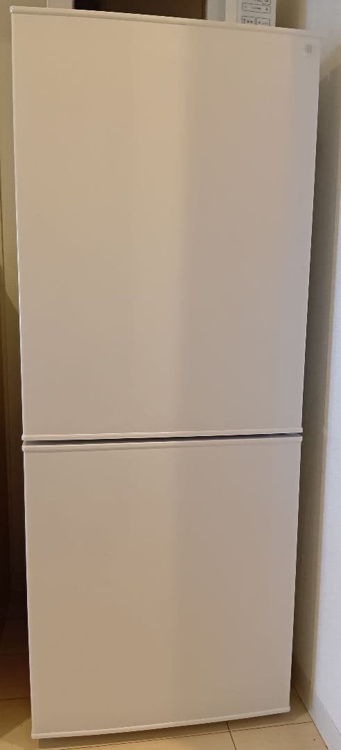 NTR-140WH 2ドア冷蔵庫 140L（2024年製）