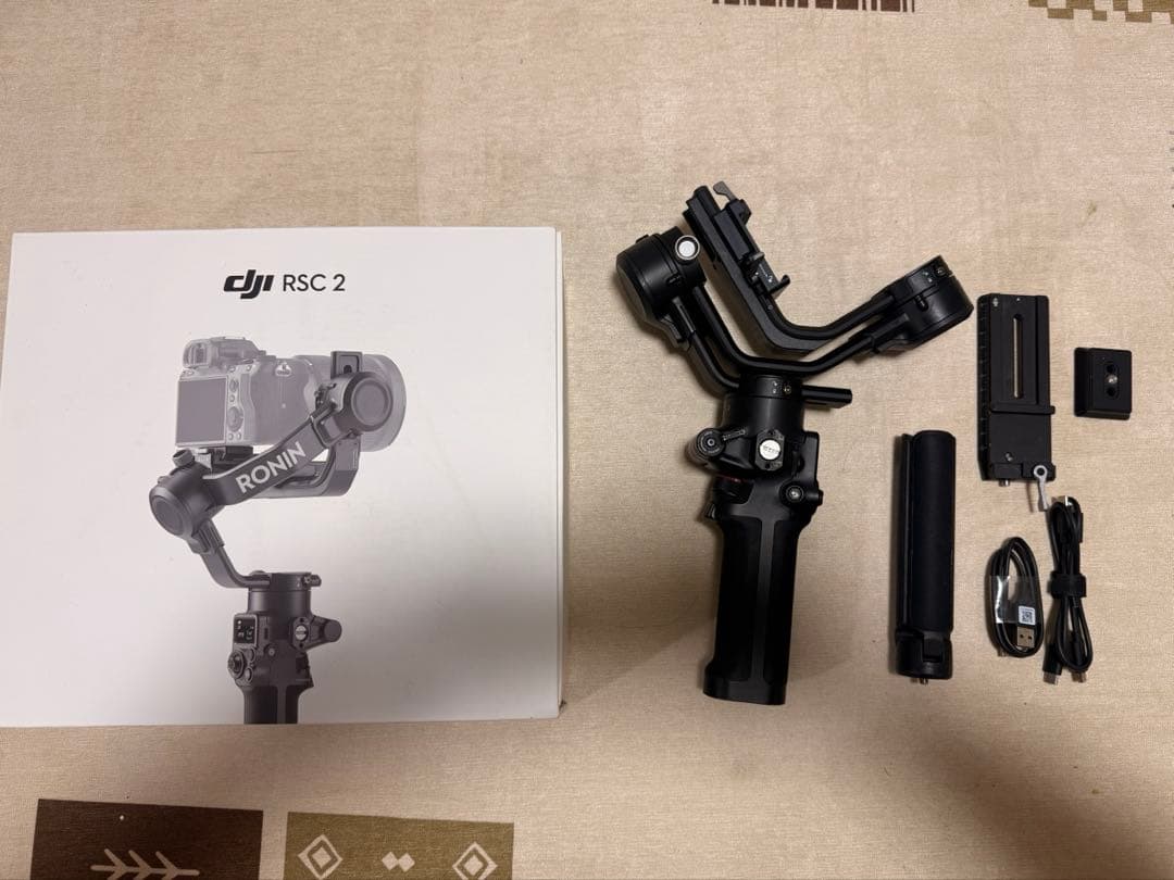 ビデオカメラ DJI RSC2 + SMALLRIG GRIP