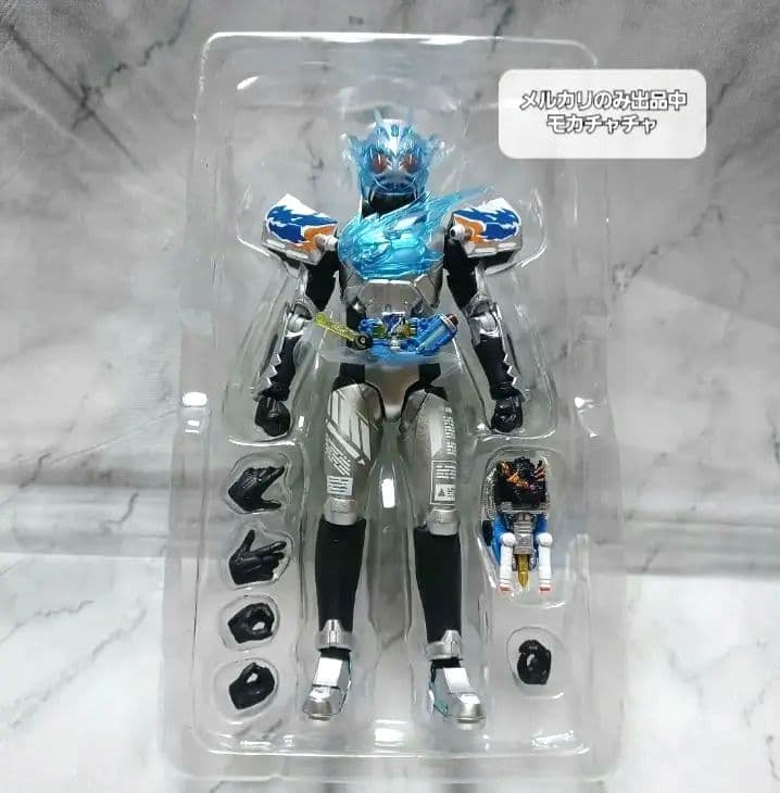 S.H.Figuarts 仮面ライダークローズチャージ