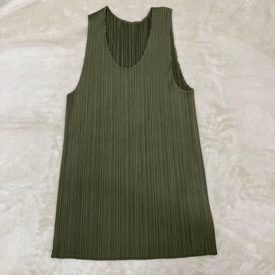 【美品】PLEATS PLEASE イッセイミヤケ ノースリーブカットソー