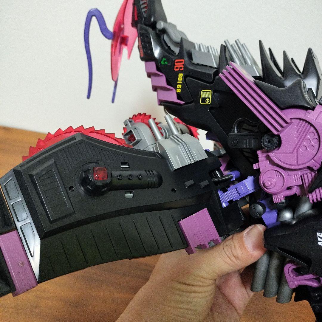 T*a様 メカ生体ゾイド　ギルベイダー