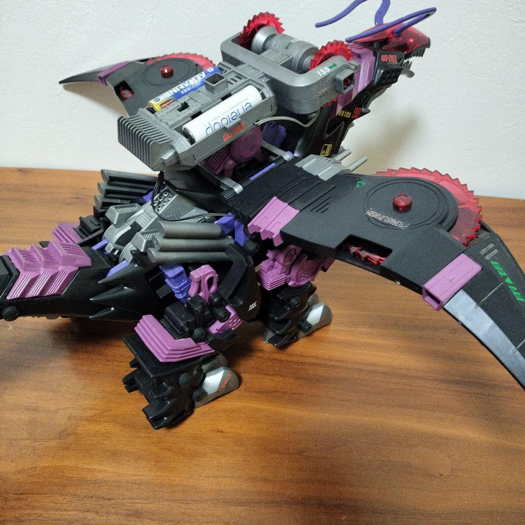 T*a様 メカ生体ゾイド　ギルベイダー