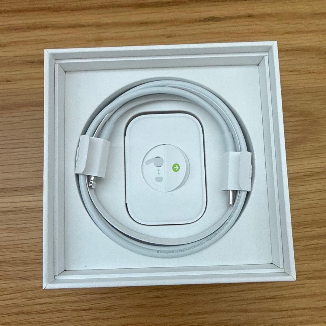 AirPods Pro 第2世代 Lightning充電ケース付きモデル