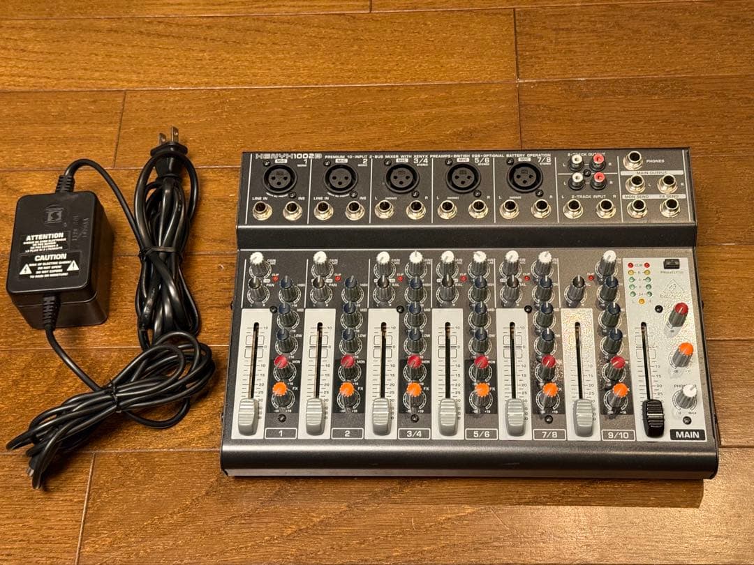配信機器・PA機器・レコーディング機器 Behringer XENYX 1002B