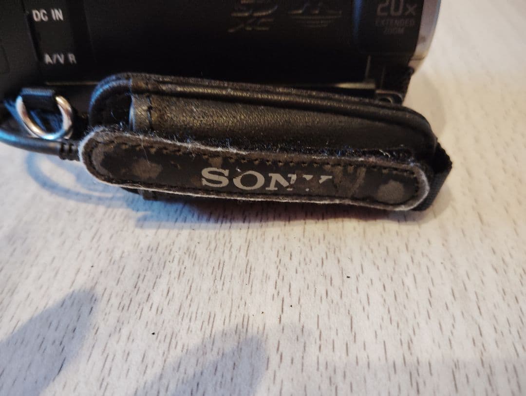 ビデオカメラ SONY Handycam HDR-PJ590V SONY VCT-50AV