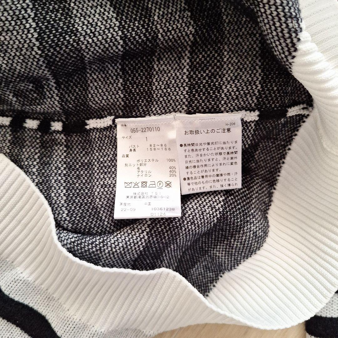 パーリーゲイツ　フード付きセーター　サイズ1極美品2回着用39600円税込