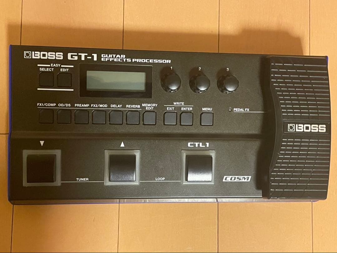 BOSS GT-1(箱、説明書、シールド、純正アダプター付き)