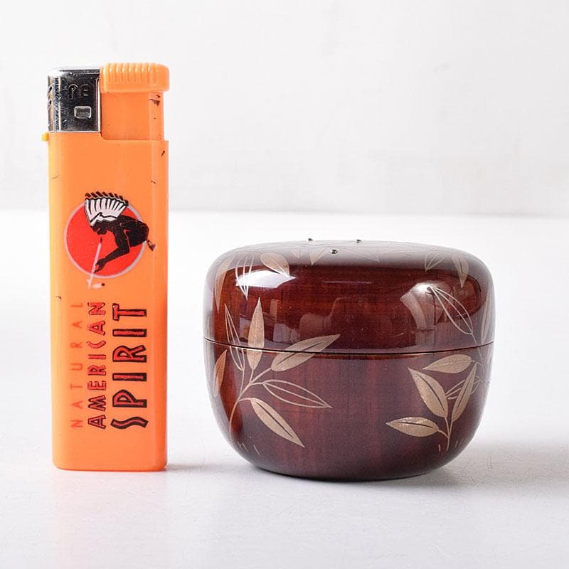 茶道具　山下泰園作　露笹蒔絵　白粉解香合　共箱　V　7732