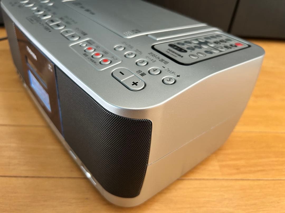 TY-CDX91　TOSHIBA　2023年製　SD/USB/CDラジカセ
