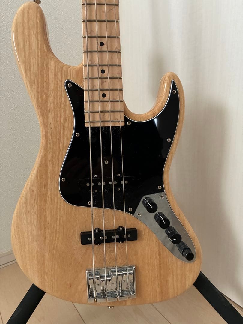 Red House Seeker J/4 アクティブジャズベースタイプ