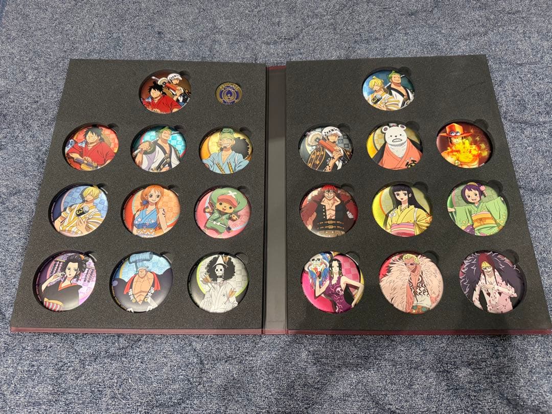 ワンピース・プレミア・サマー コレクタブル缶バッジ　USJ 2021限定　20種