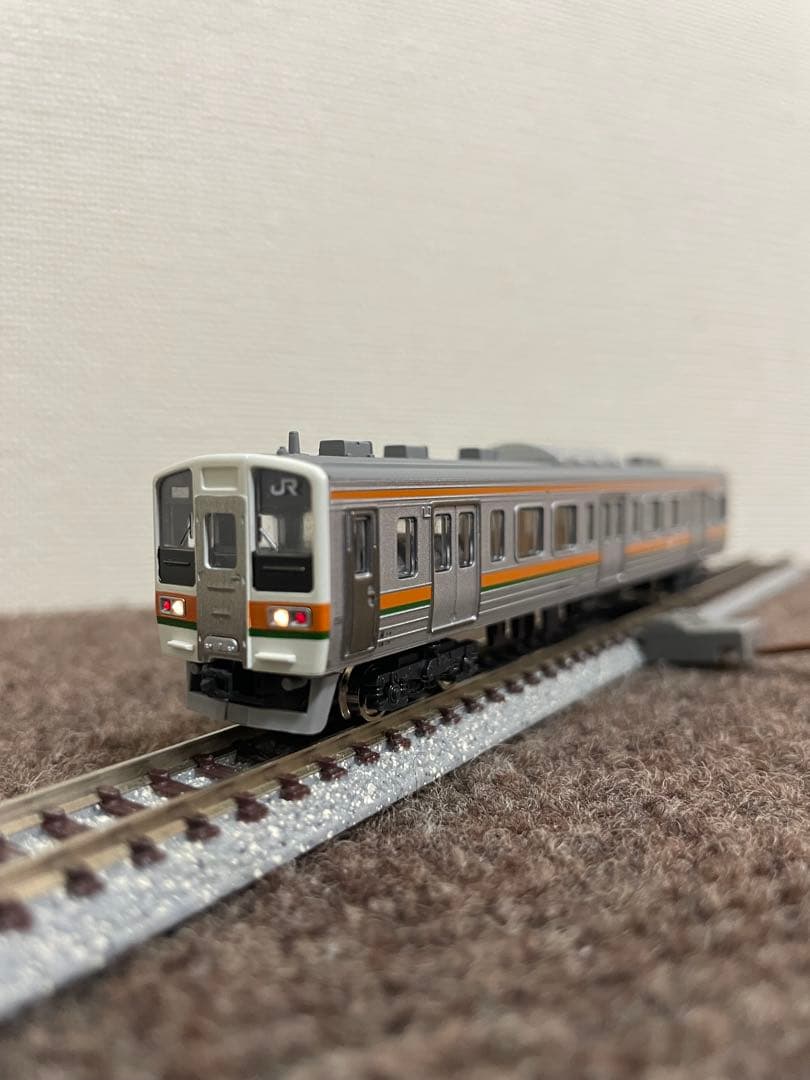 211系0番代　KATO。