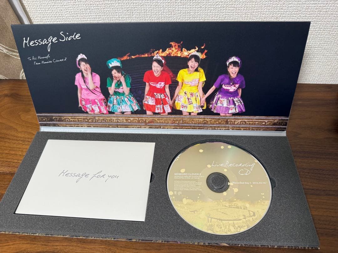 1月限定値下げ！ももクロ国立ライブＴシャツとライブBD、写真セット